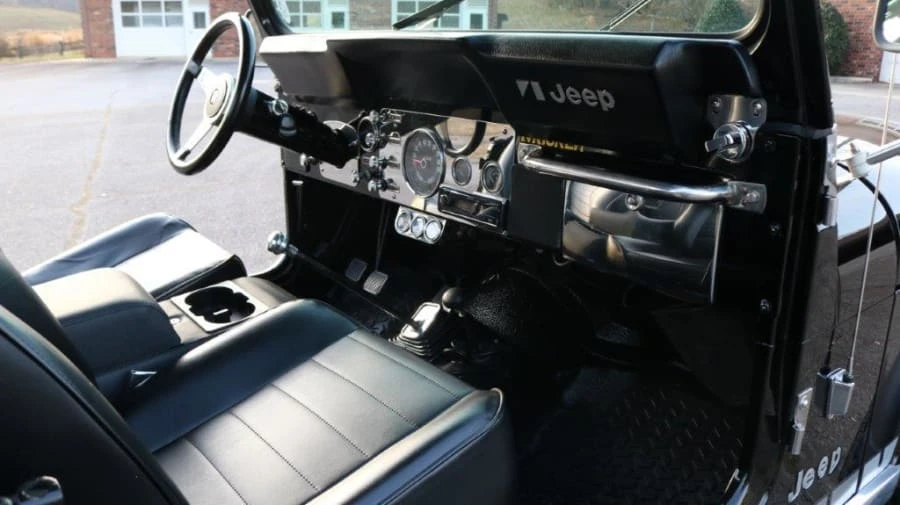 1977 Jeep CJ7 - Image 10 of 12