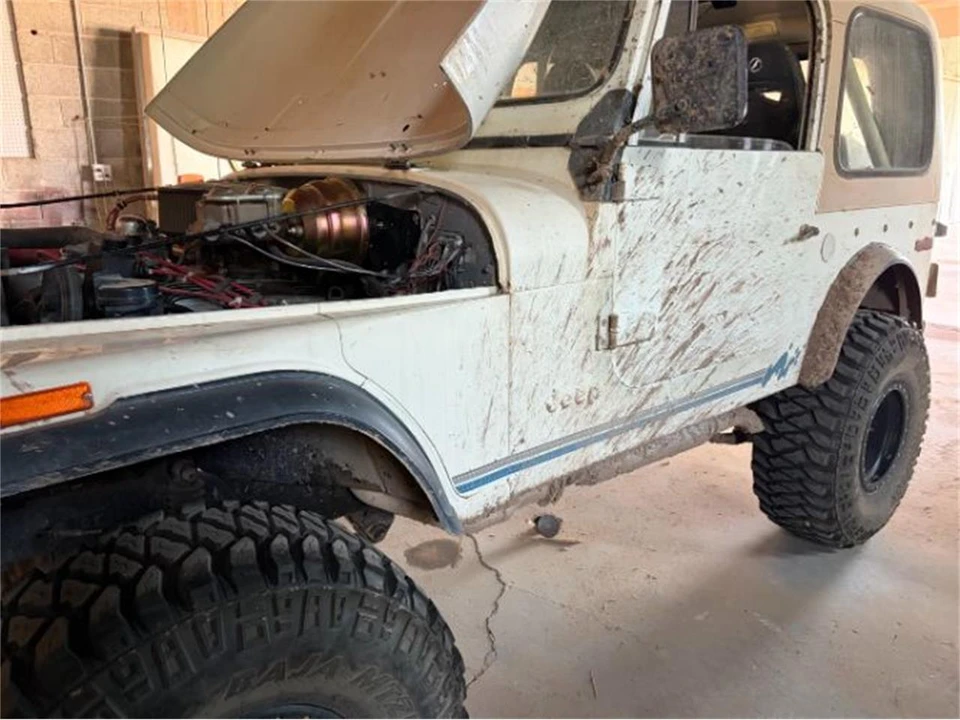 1977 Jeep CJ7 - Image 9 of 23