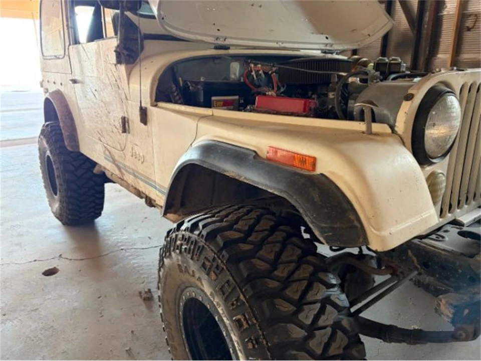 1977 Jeep CJ7 - Image 11 of 23