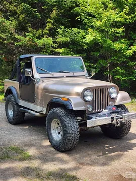 1977 Jeep CJ7 V8