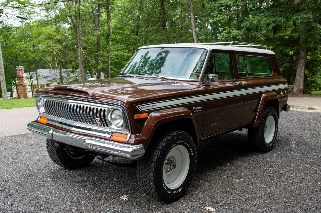 1977 Jeep SJ Cherokee - Image 2 of 31