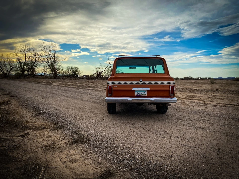 1977 Jeep SJ Cherokee - Image 14 of 31