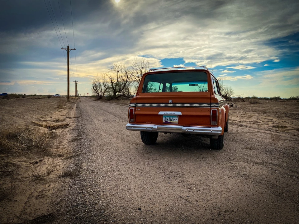 1977 Jeep SJ Cherokee - Image 15 of 31