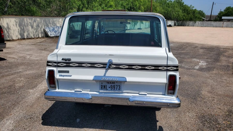 1977 Jeep SJ Cherokee - Image 10 of 14