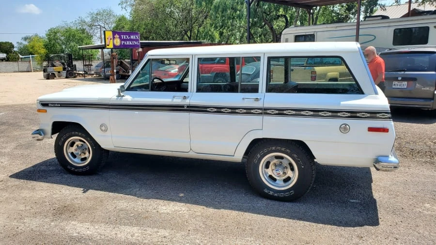 1977 Jeep SJ Cherokee - Image 11 of 14