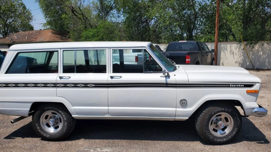 1977 Jeep SJ Cherokee - Image 13 of 14
