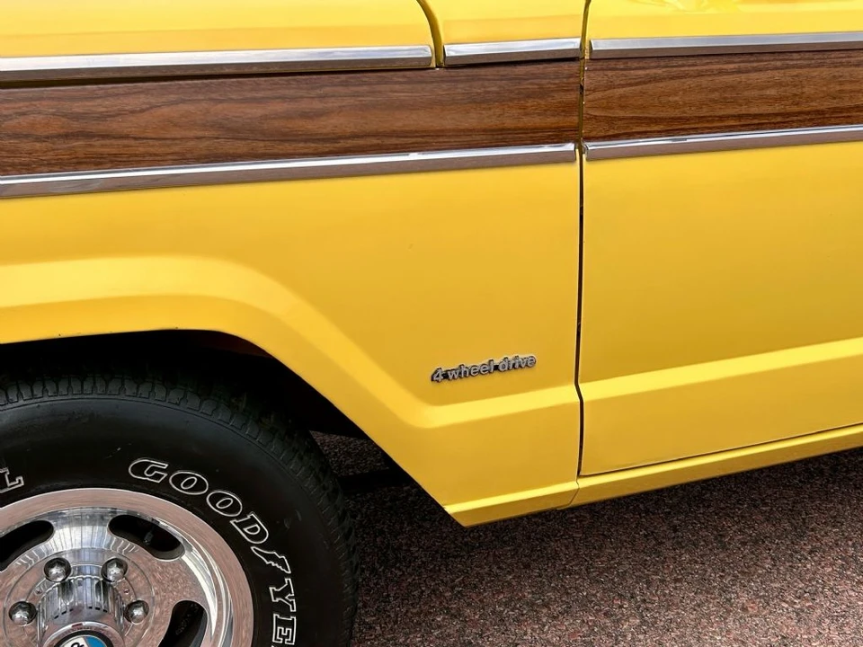 1977 Jeep Grand Wagoneer - Image 5 of 31