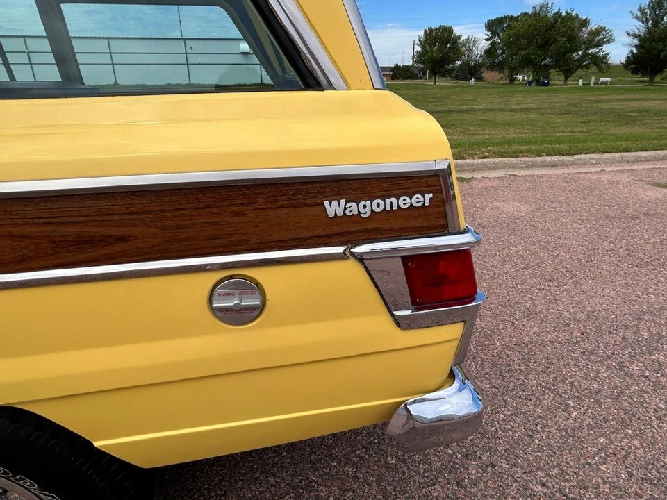 1977 Jeep Grand Wagoneer - Image 21 of 31