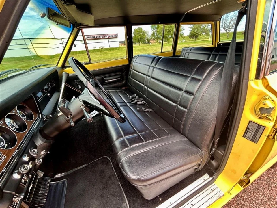 1977 Jeep Grand Wagoneer - Image 10 of 31