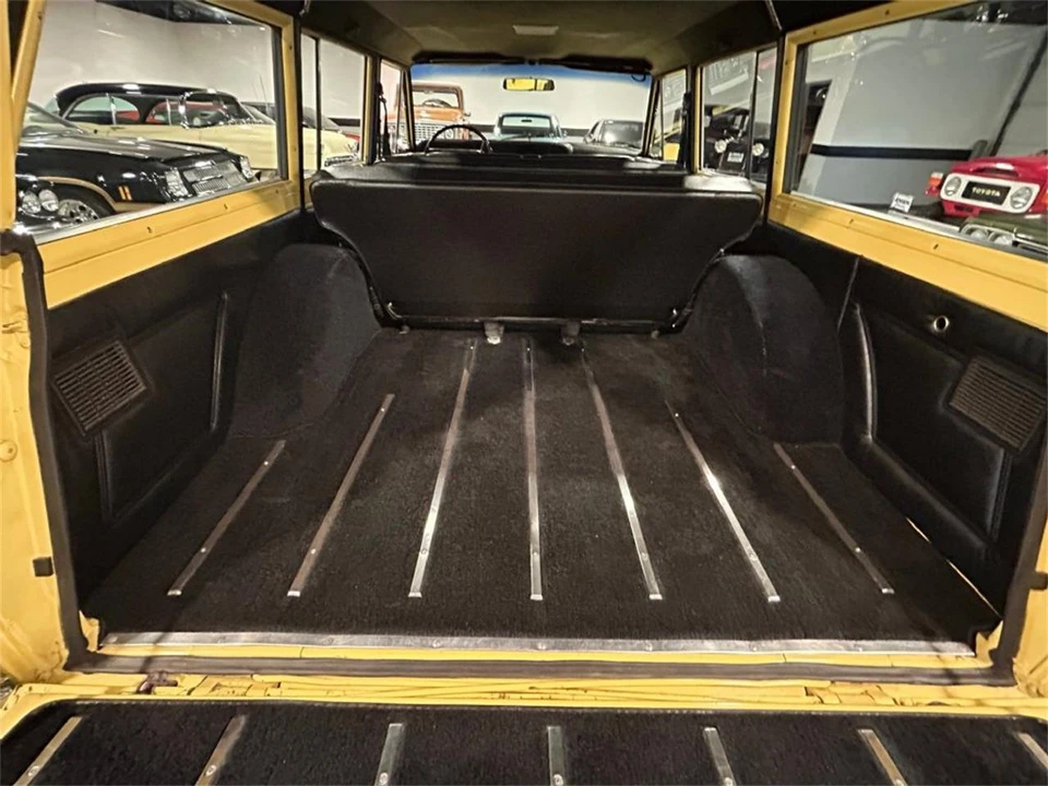 1977 Jeep Grand Wagoneer - Image 26 of 31