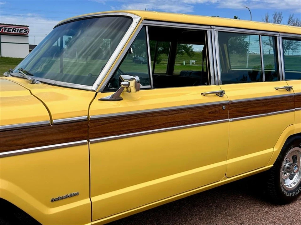 1977 Jeep Grand Wagoneer - Image 5 of 31