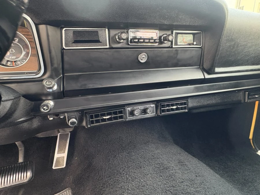 1977 Jeep Grand Wagoneer - Image 24 of 31