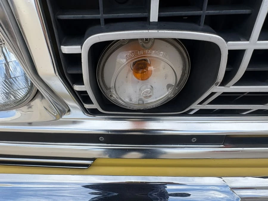 1977 Jeep Grand Wagoneer - Image 11 of 31