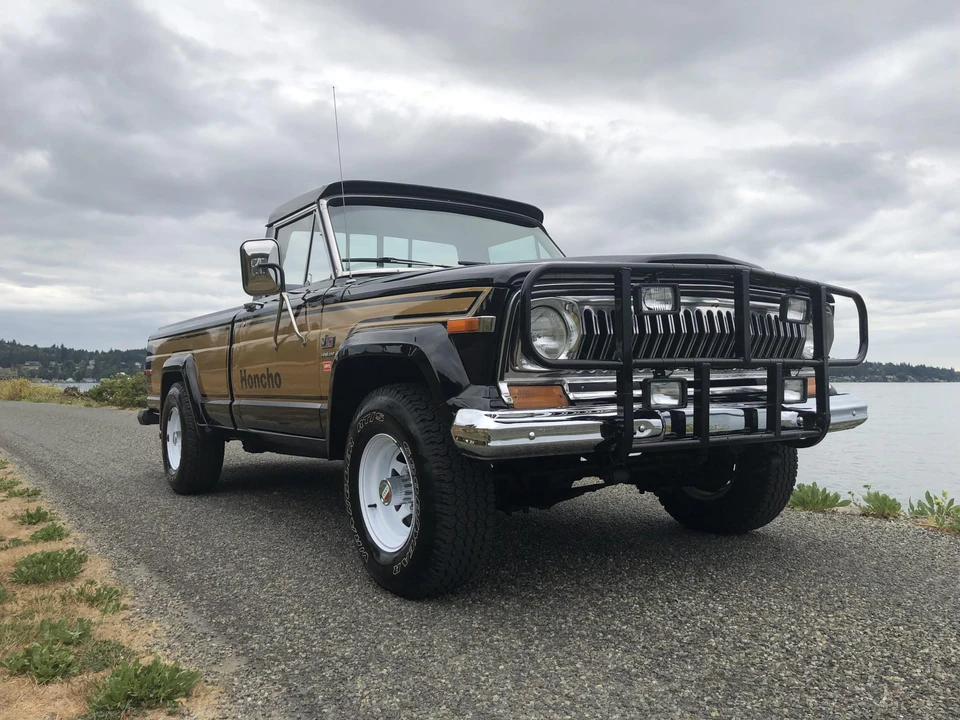 1977 Jeep SJ Gladiator - Image 15 of 31