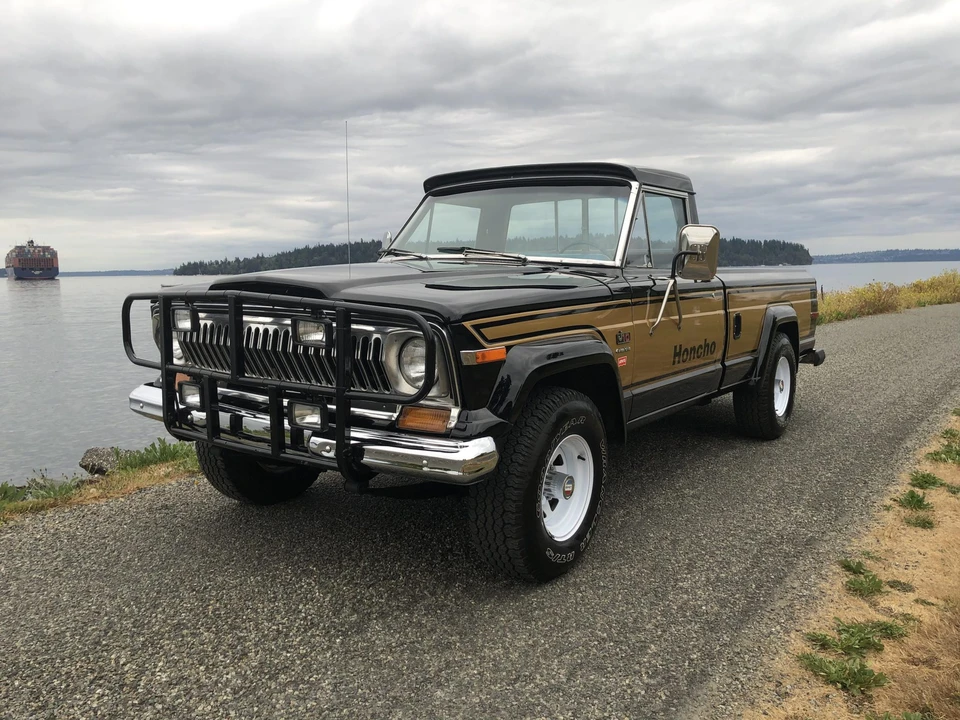 1977 Jeep SJ Gladiator - Image 3 of 31