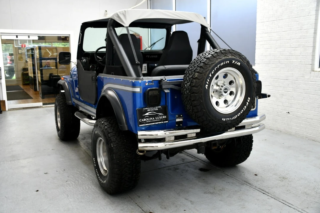1977 Jeep SJ Cherokee - Image 3 of 21