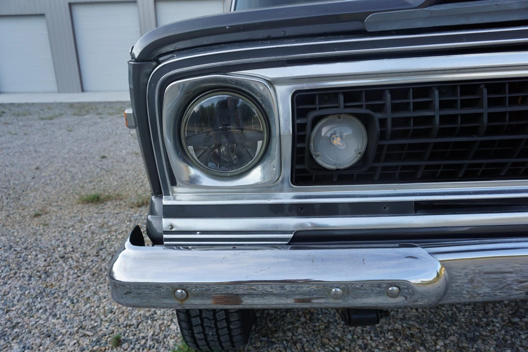 1977 Jeep SJ Wagoneer - Image 22 of 31