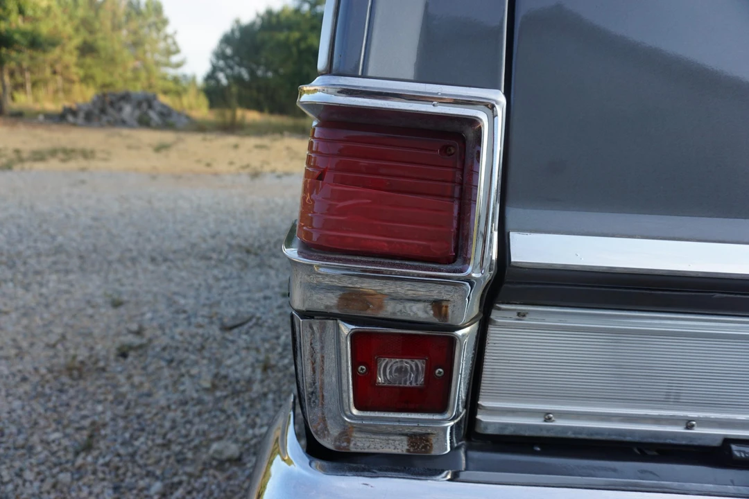 1977 Jeep SJ Wagoneer - Image 24 of 31