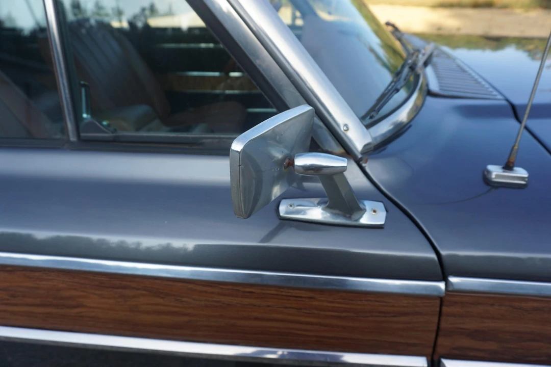 1977 Jeep SJ Wagoneer - Image 30 of 31