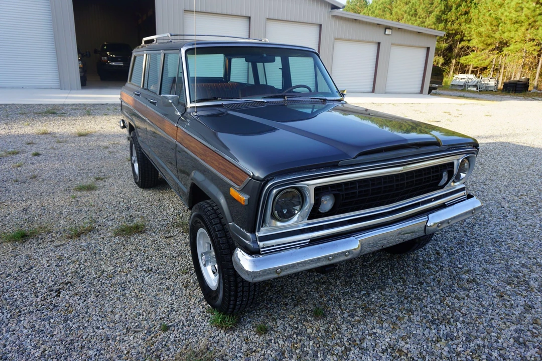 1977 Jeep SJ Wagoneer - Image 13 of 31