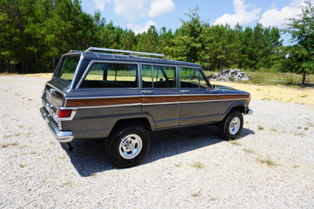 1977 Jeep SJ Wagoneer - Image 11 of 31