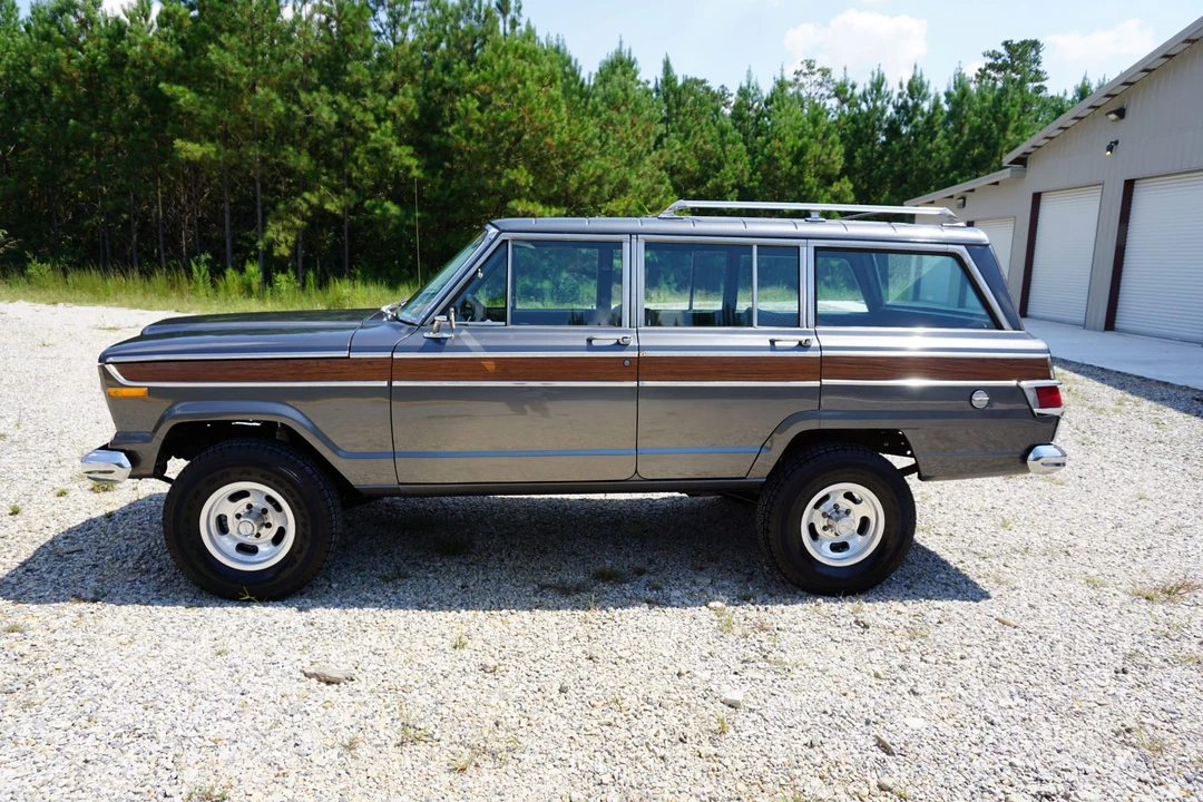 1977 Jeep SJ Wagoneer - Image 6 of 31
