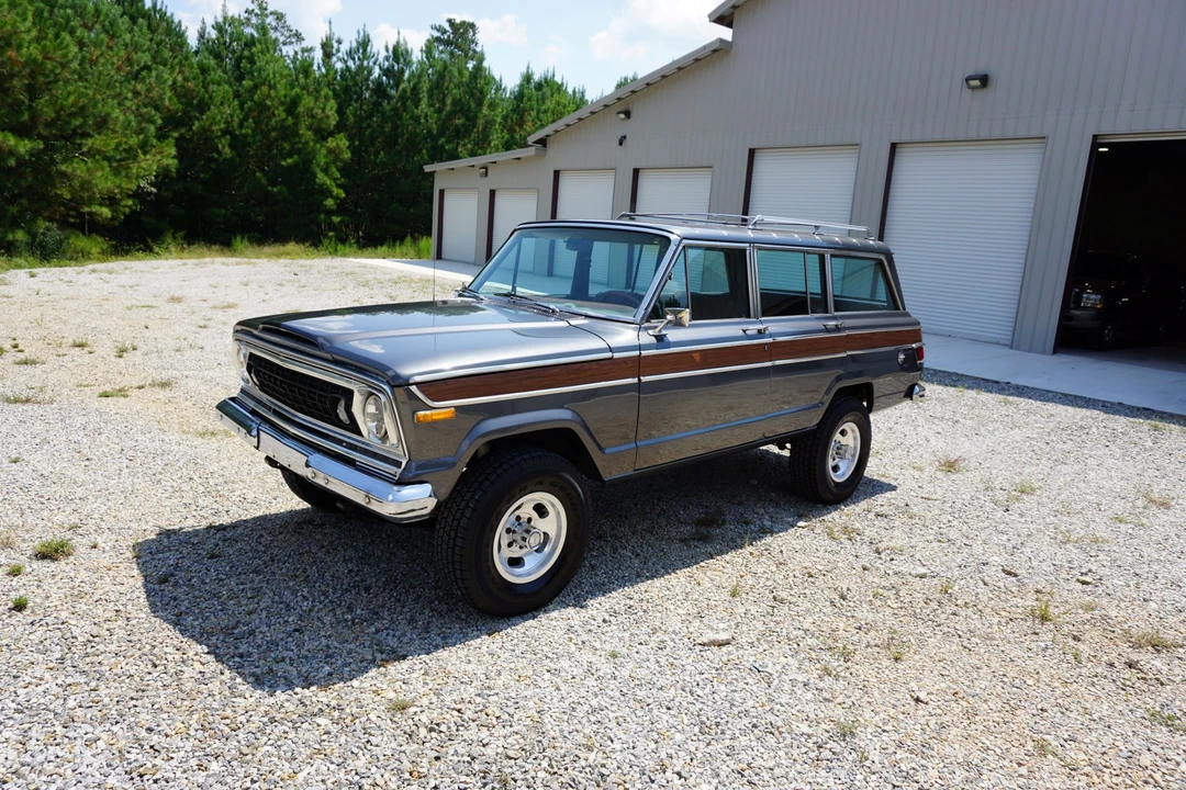 1977 Jeep SJ Wagoneer - Image 5 of 31