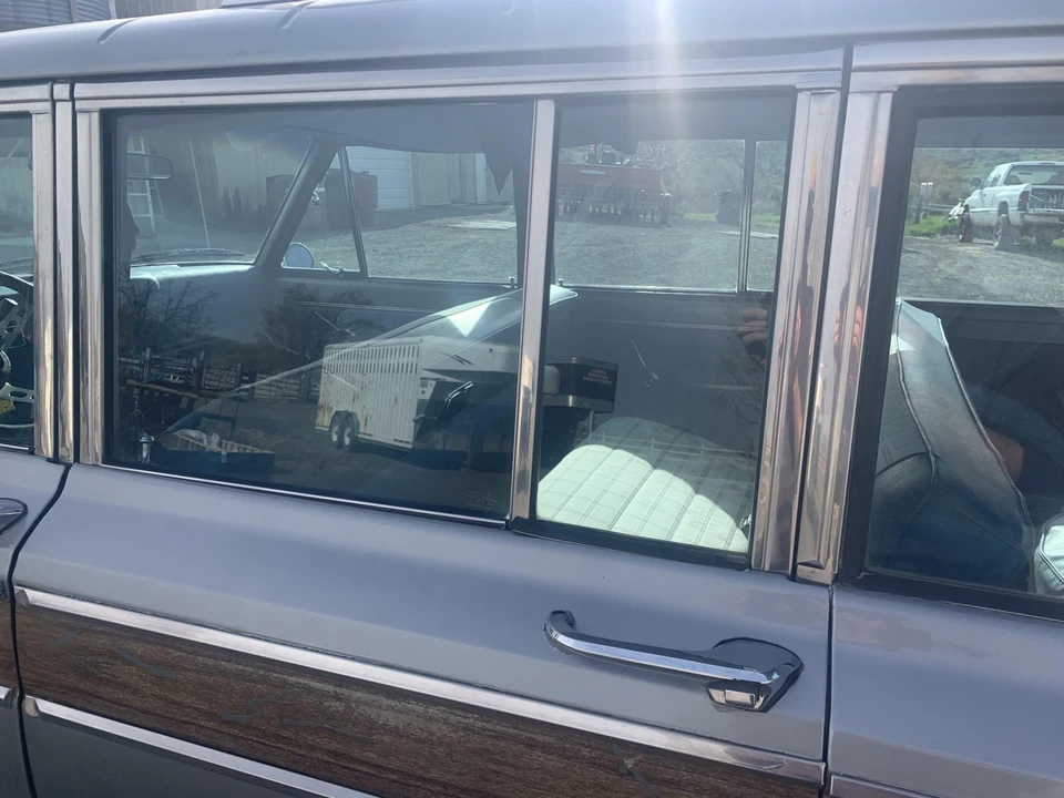 1977 Jeep SJ Wagoneer - Image 30 of 31
