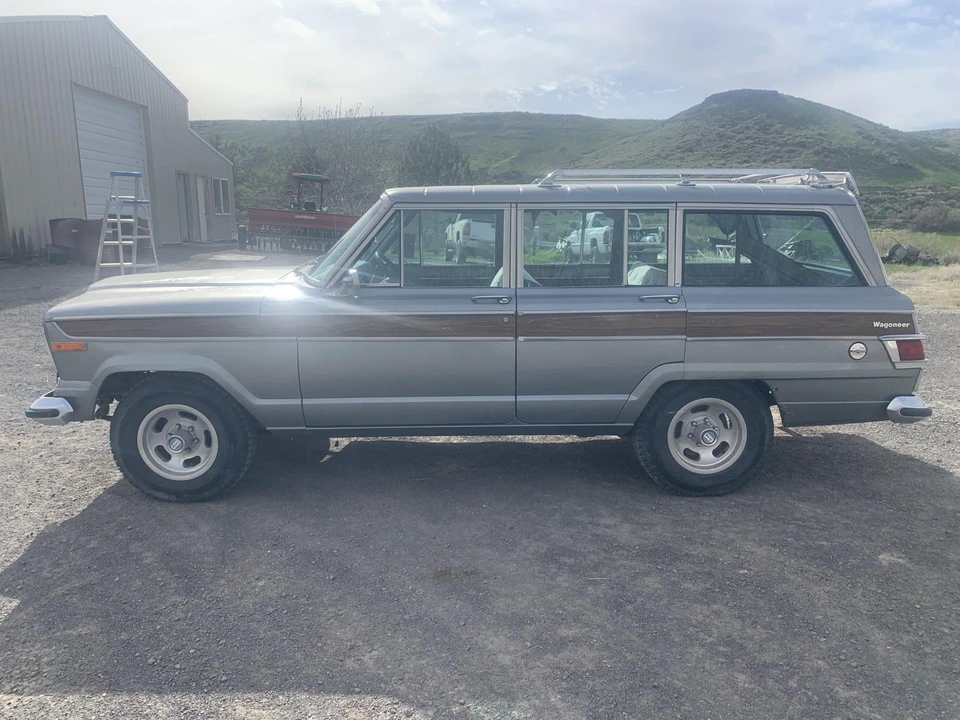 1977 Jeep SJ Wagoneer - Image 4 of 31