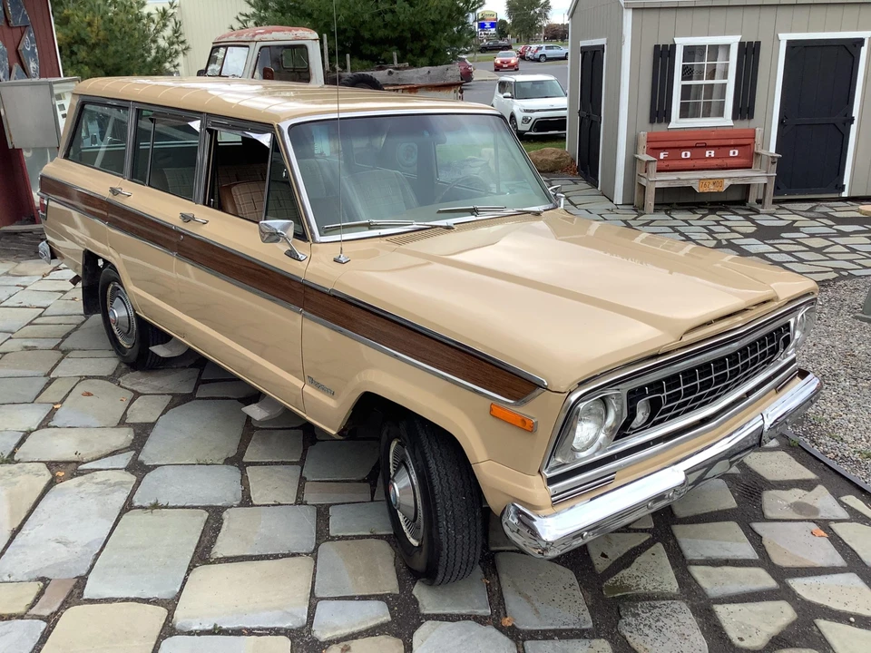 1977 Jeep SJ Wagoneer - Image 13 of 31