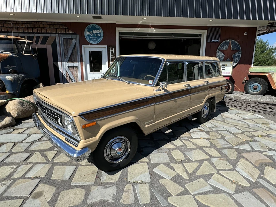 1977 Jeep SJ Wagoneer - Image 2 of 31