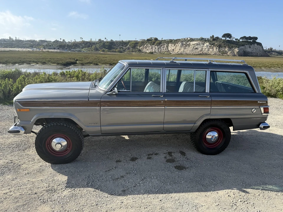 1977 Jeep SJ Wagoneer - Image 18 of 31