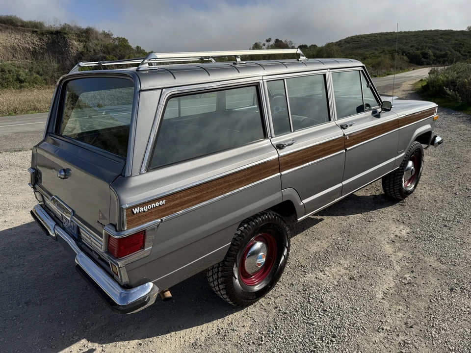 1977 Jeep SJ Wagoneer - Image 23 of 31