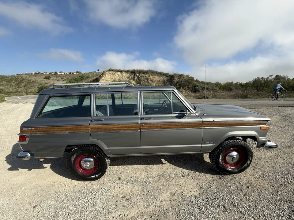 1977 Jeep SJ Wagoneer - Image 24 of 31