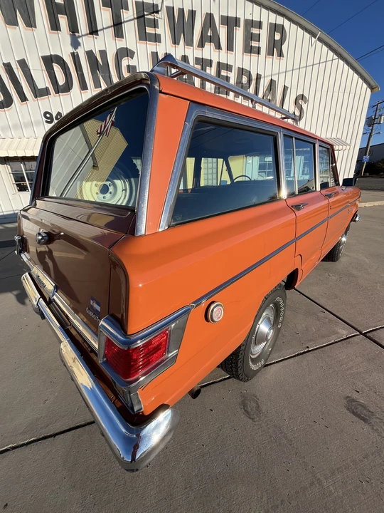 1977 Jeep SJ Wagoneer - Image 8 of 31