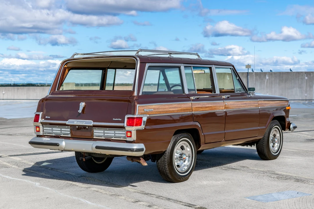 1977 Jeep SJ Wagoneer - Image 5 of 31