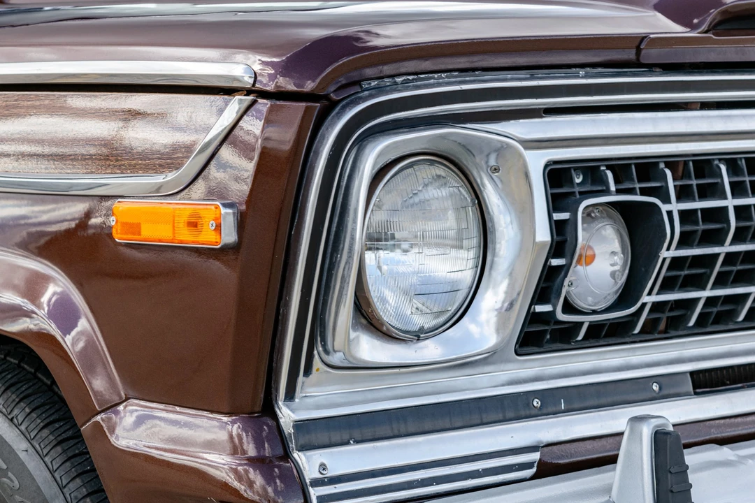 1977 Jeep SJ Wagoneer - Image 16 of 31