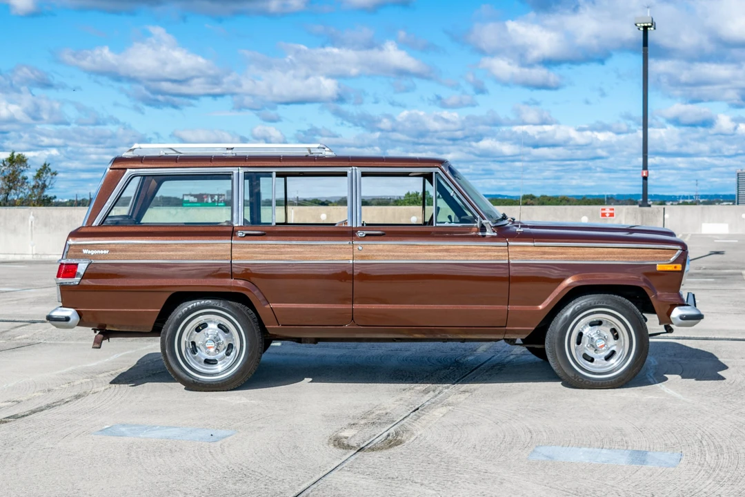 1977 Jeep SJ Wagoneer - Image 6 of 31
