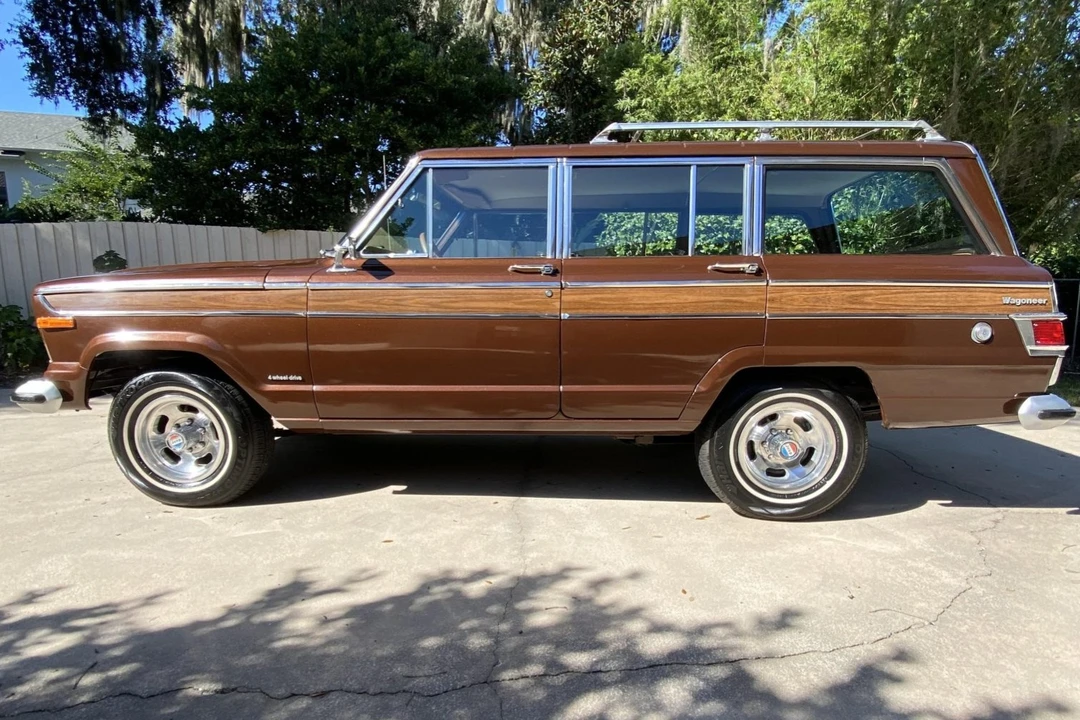 1977 Jeep SJ Wagoneer - Image 18 of 31