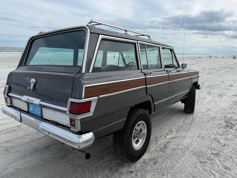 1977 Jeep SJ Wagoneer - Image 16 of 31