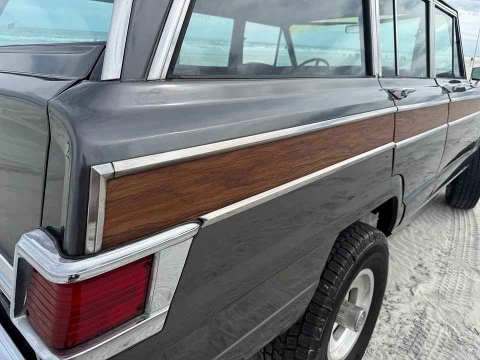 1977 Jeep SJ Wagoneer - Image 27 of 31