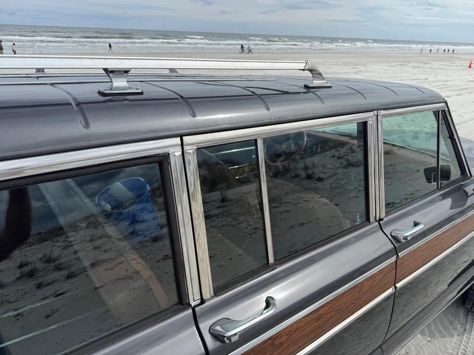 1977 Jeep SJ Wagoneer - Image 29 of 31