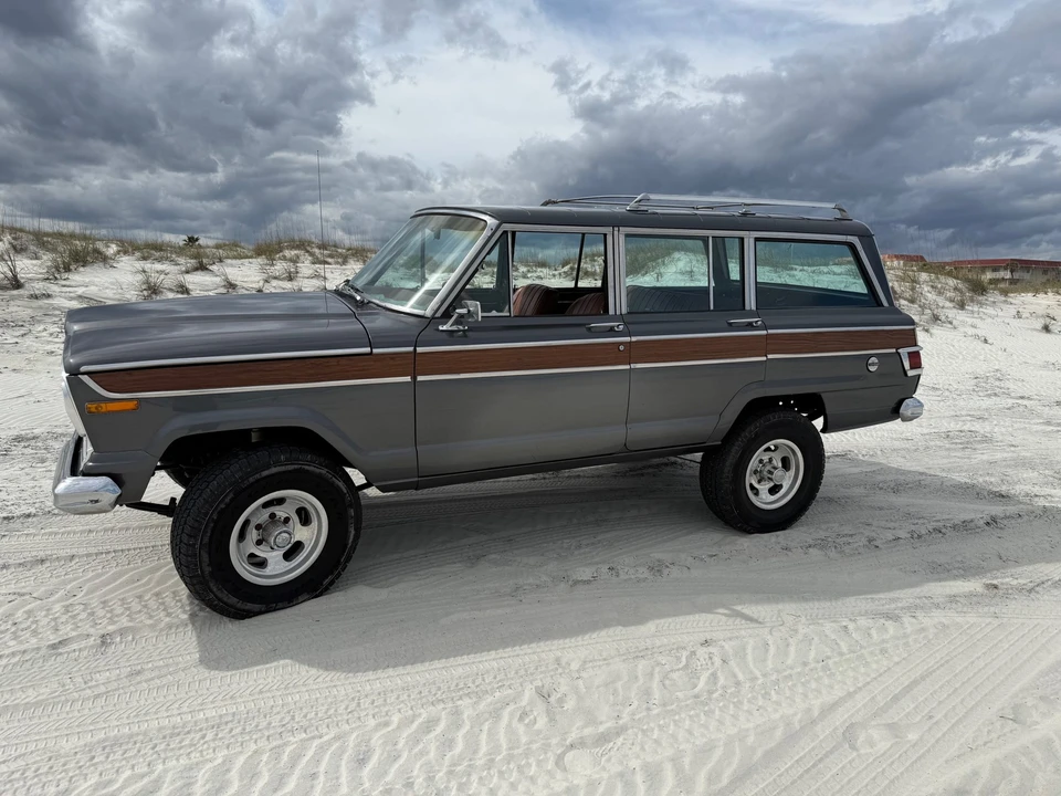 1977 Jeep SJ Wagoneer - Image 24 of 31