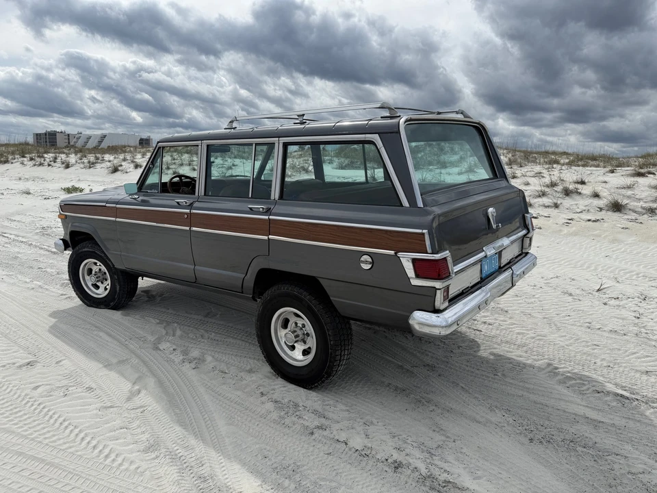 1977 Jeep SJ Wagoneer - Image 22 of 31