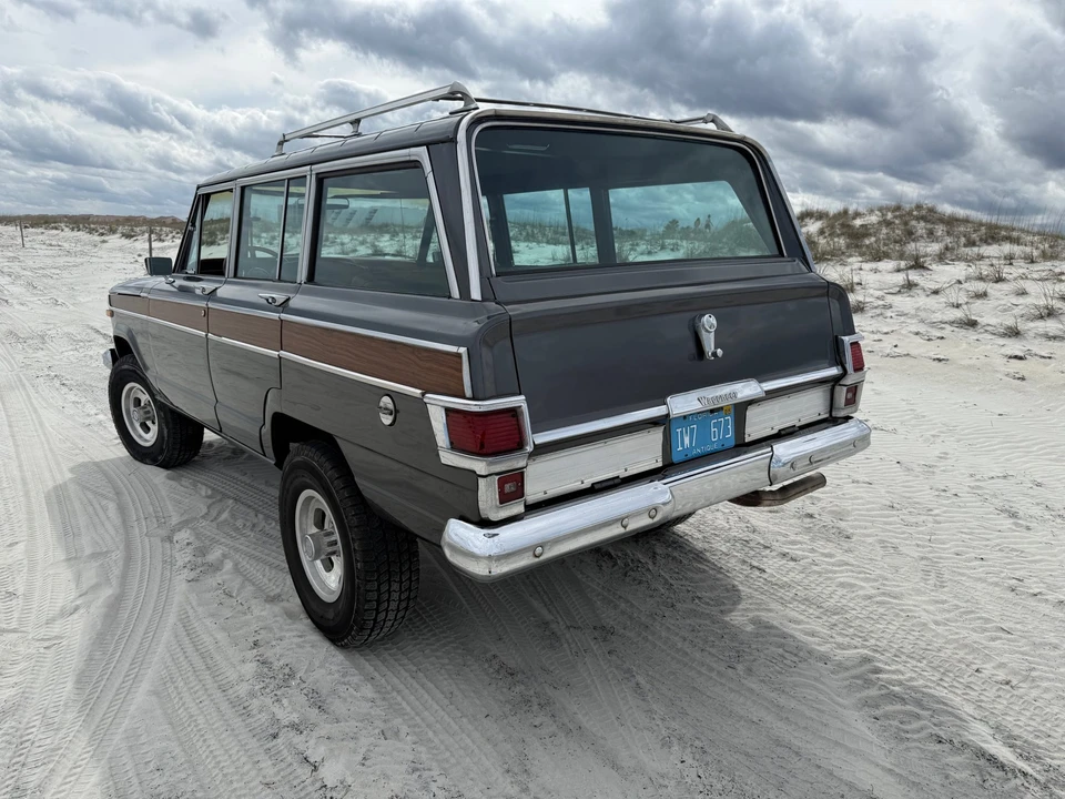1977 Jeep SJ Wagoneer - Image 21 of 31