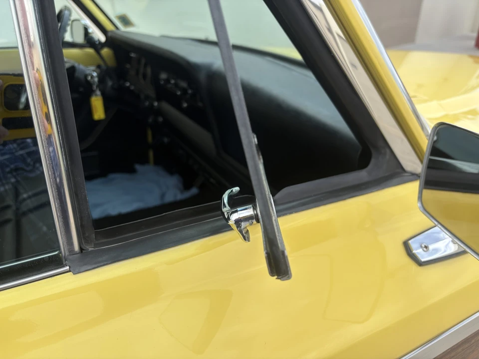 1977 Jeep SJ Wagoneer - Image 28 of 31