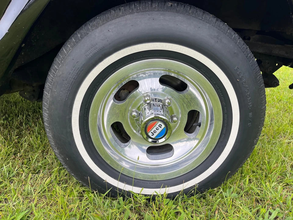 1977 Jeep SJ Wagoneer - Image 21 of 31