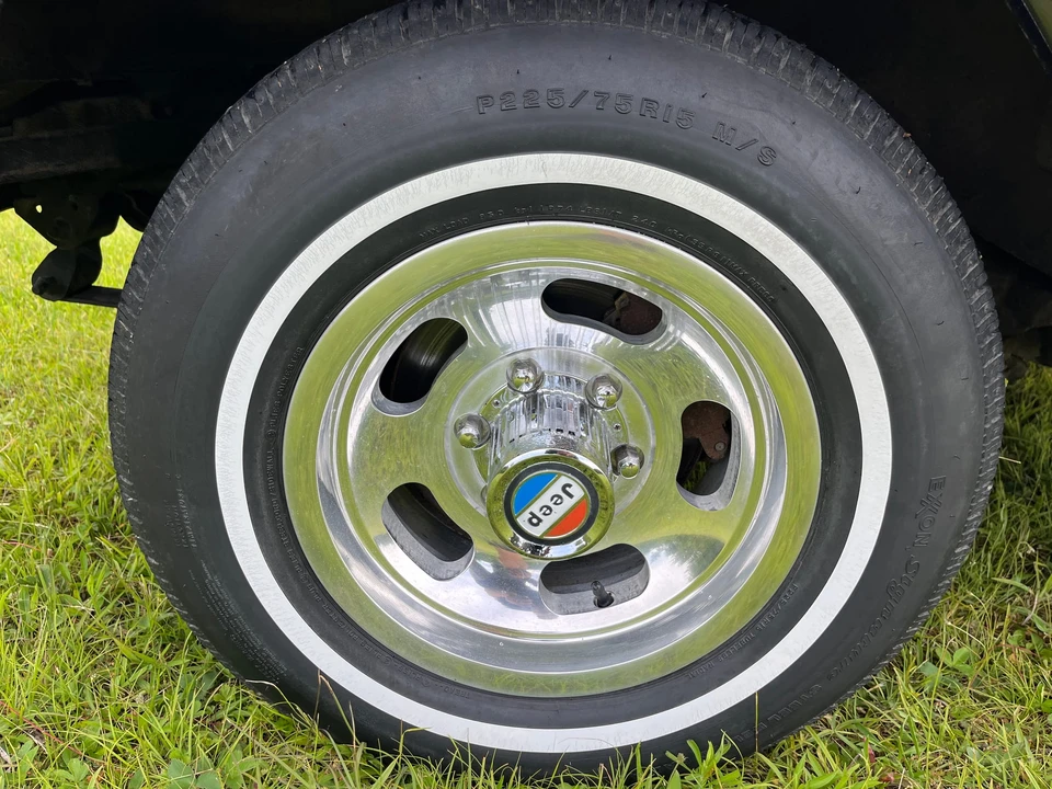 1977 Jeep SJ Wagoneer - Image 24 of 31