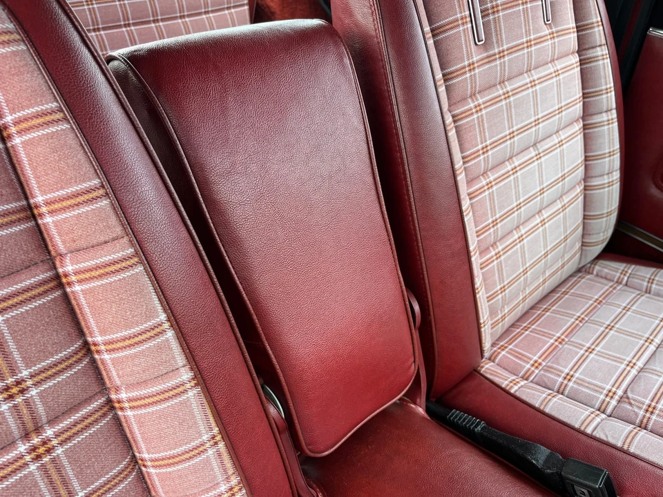 1977 Jeep SJ Wagoneer - Image 30 of 31