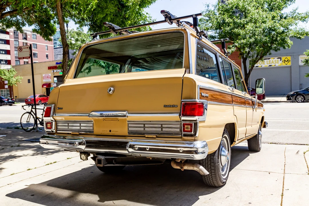 1977 Jeep SJ Wagoneer - Image 11 of 31